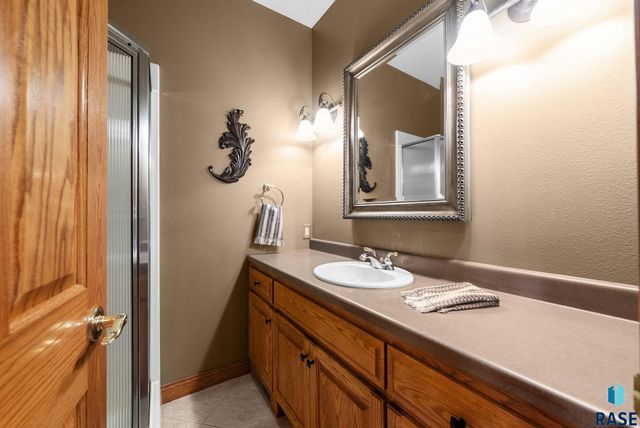 2505 S Big Timber Pl Place, Sioux Falls, SD 57105