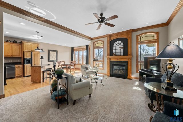 2505 S Big Timber Pl Place, Sioux Falls, SD 57105