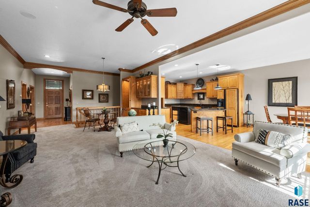 2505 S Big Timber Pl Place, Sioux Falls, SD 57105