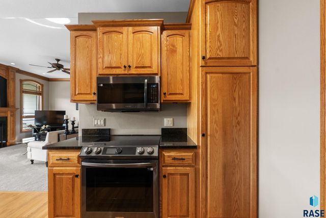 2505 S Big Timber Pl Place, Sioux Falls, SD 57105