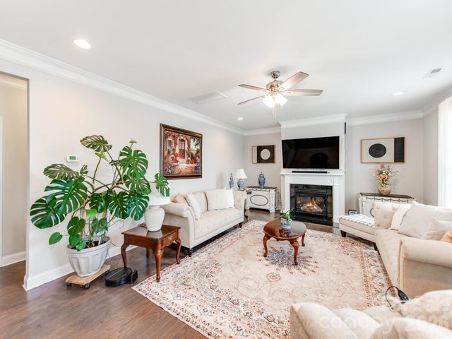 11013 Charmont Place, Huntersville, NC 28078