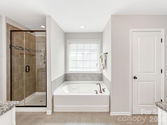 11013 Charmont Place, Huntersville, NC 28078