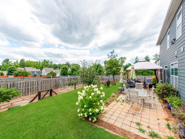11013 Charmont Place, Huntersville, NC 28078