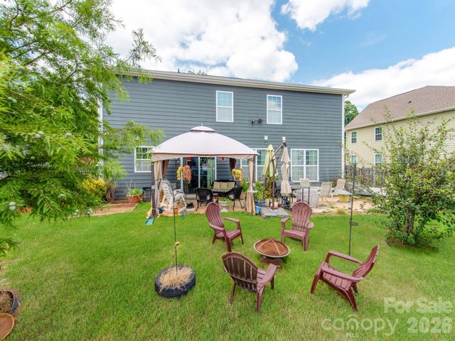 11013 Charmont Place, Huntersville, NC 28078