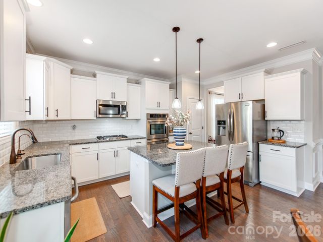 11013 Charmont Place, Huntersville, NC 28078