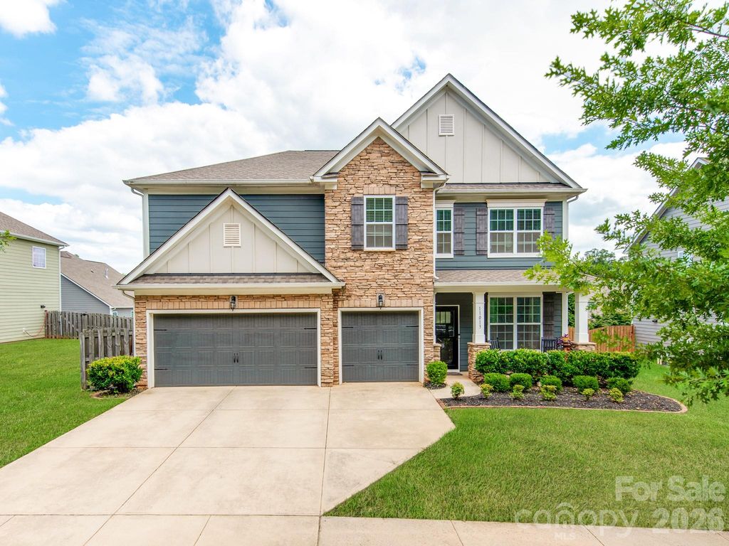 11013 Charmont Place, Huntersville, NC 28078