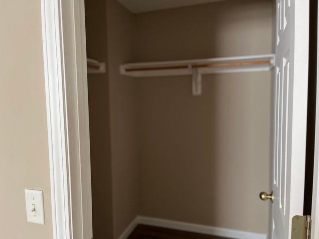 1002 Lake Road Drive, Cassville, MO 65625