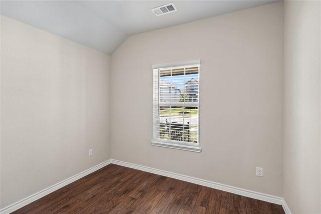10617 Stag Lane, Fort Worth, TX 76036