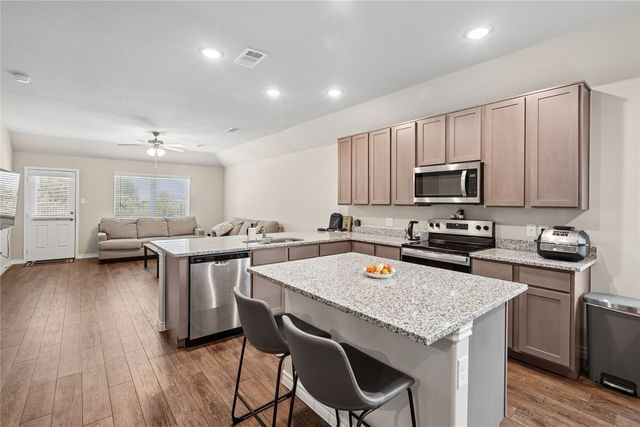 10617 Stag Lane, Fort Worth, TX 76036