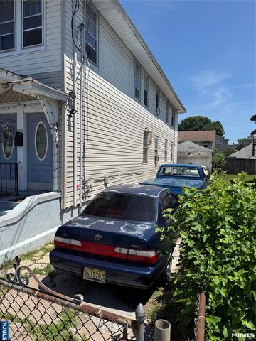 509-511 31st Street, Paterson, NJ 07504