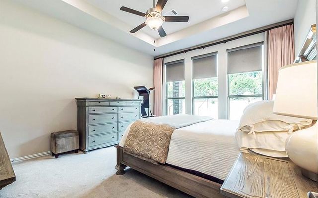 909 Catalina LN, Austin, TX 78737