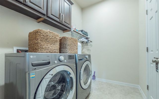 909 Catalina LN, Austin, TX 78737