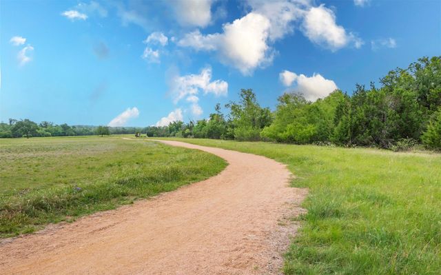 909 Catalina LN, Austin, TX 78737