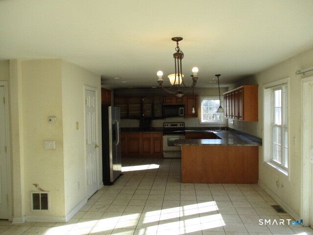 47 Rachel Drive, Rocky Hill, CT 06067