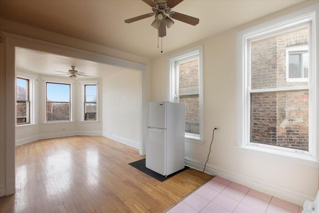 3133 W Augusta Boulevard 3E, Chicago, IL 60622