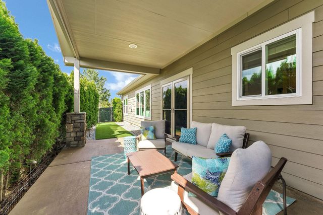 35 S Parkview Ct, Liberty Lake, WA 99019
