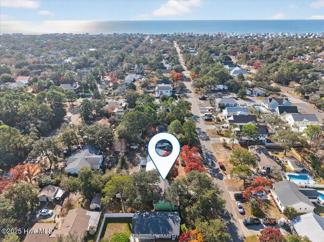314 NE 39th Street, Oak Island, NC 28465