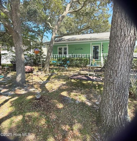 314 NE 39th Street, Oak Island, NC 28465