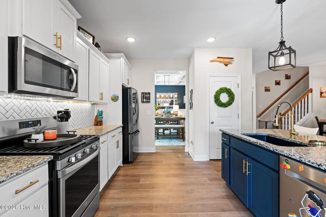 454 Sea Captain Lane SW, Supply, NC 28462