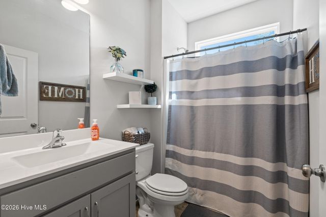 454 Sea Captain Lane SW, Supply, NC 28462