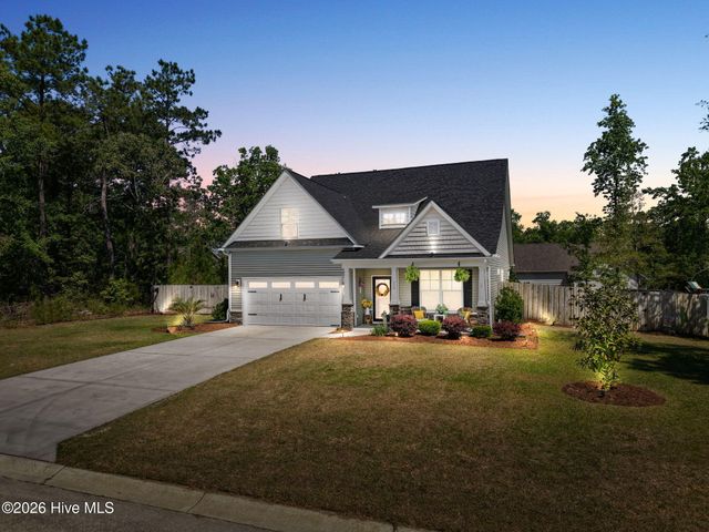 454 Sea Captain Lane SW, Supply, NC 28462