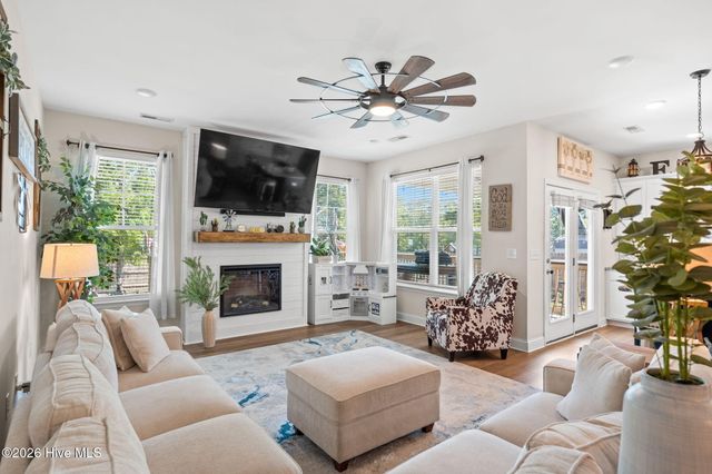 454 Sea Captain Lane SW, Supply, NC 28462