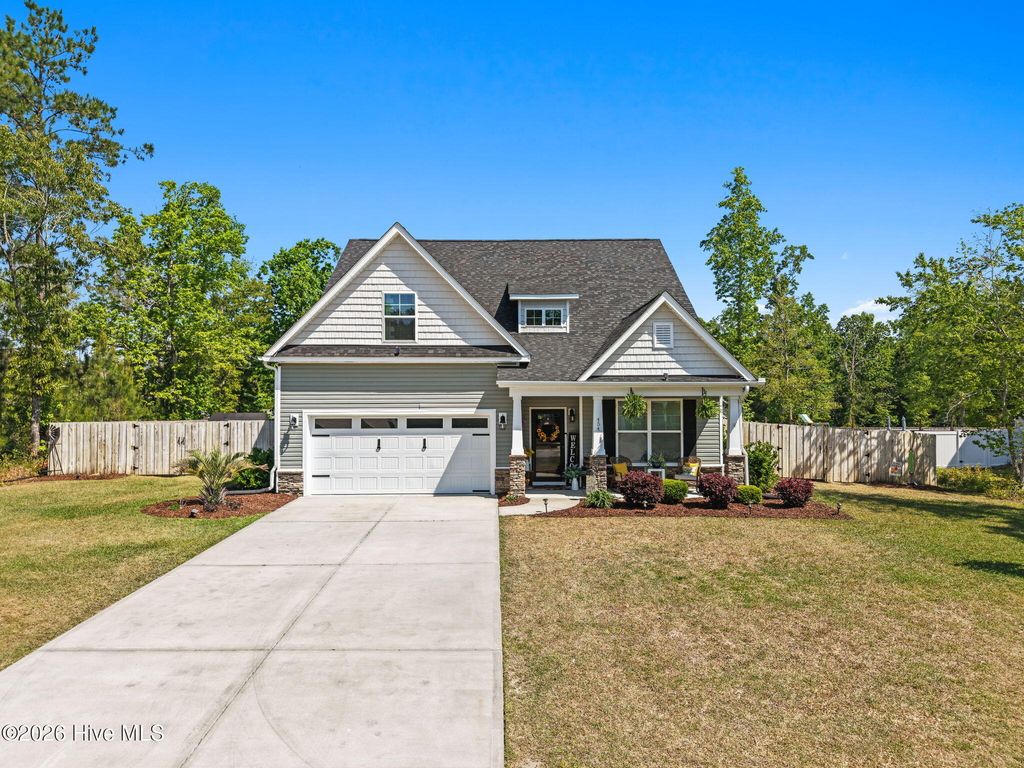 454 Sea Captain Lane SW, Supply, NC 28462