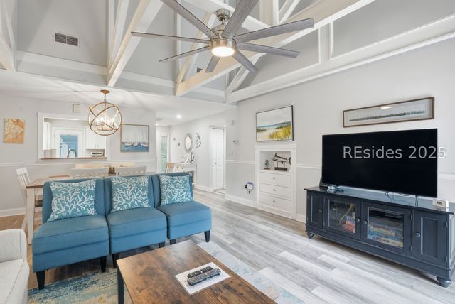 45 Queens Folly Rd Apt 666, Hilton Head Island, SC 29928