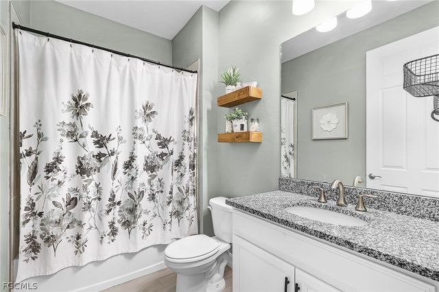 1814 SW 16th TER, Cape Coral, FL 33991