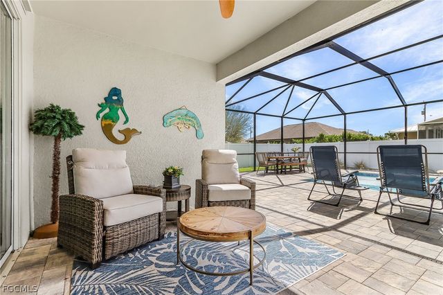 1814 SW 16th TER, Cape Coral, FL 33991