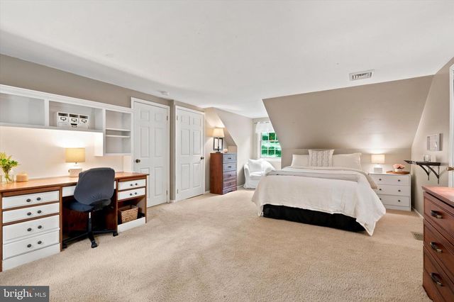 1125 PAYNE RD, Green Lane, PA 18054