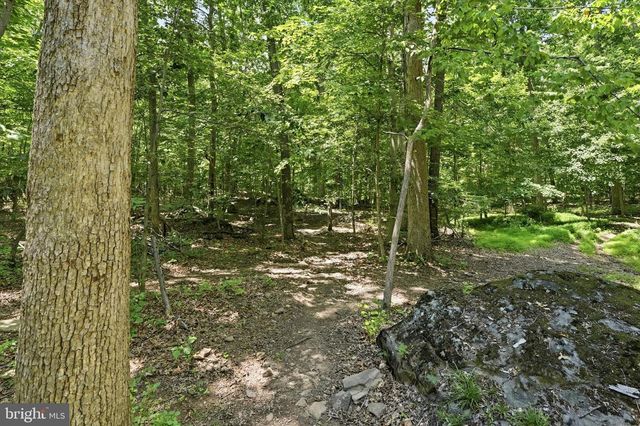 1125 PAYNE RD, Green Lane, PA 18054