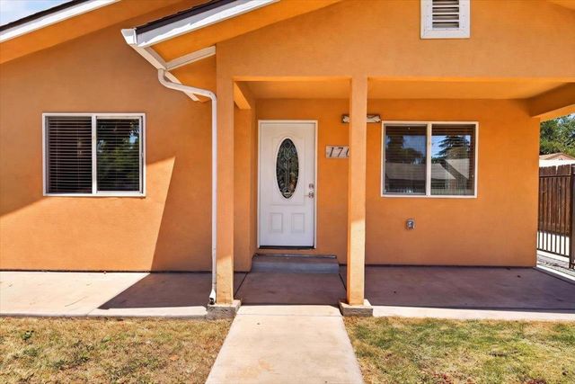 1709 Shaddox Ave, Modesto, CA 95358