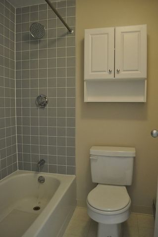 133 Commander Shea Blvd 802, Quincy, MA 02171
