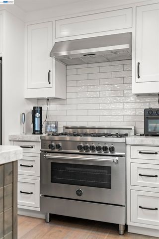 844 Sunset Dr, Livermore, CA 94551