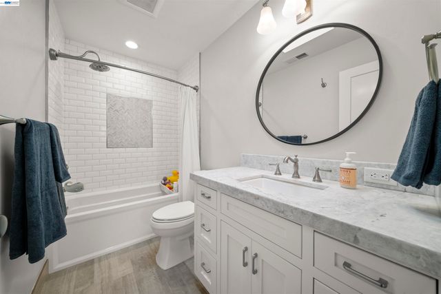 844 Sunset Dr, Livermore, CA 94551