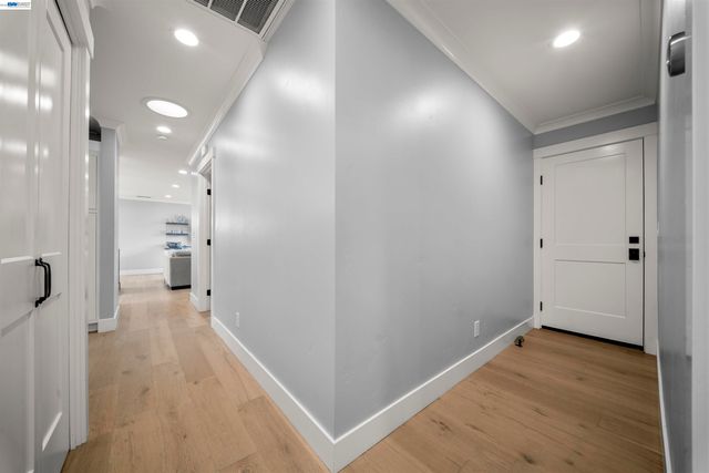 844 Sunset Dr, Livermore, CA 94551