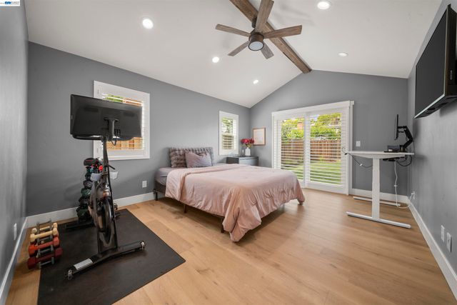 844 Sunset Dr, Livermore, CA 94551