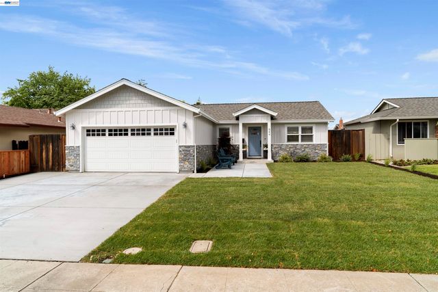 844 Sunset Dr, Livermore, CA 94551