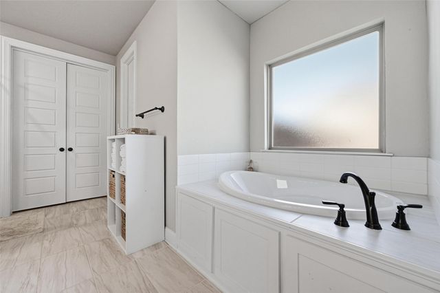 5626 Ranger Drive, Midlothian, TX 76065