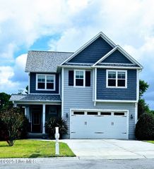 101 Abaco Drive, Cedar Point, NC 28584