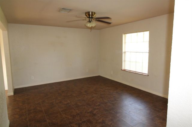 5942 Glen Grove Street, Houston, TX 77396