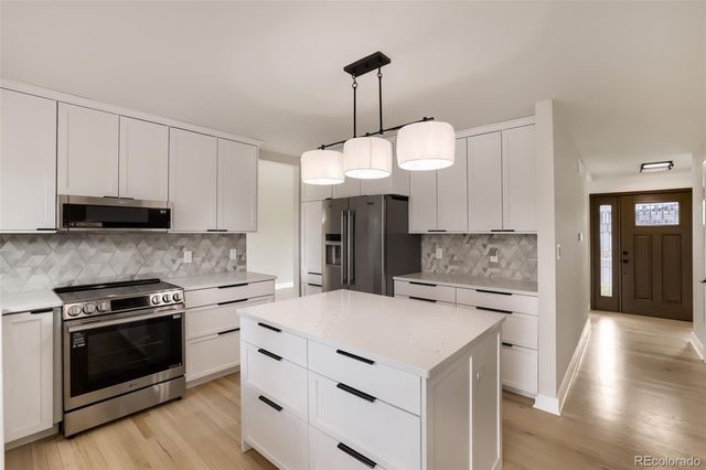 1838 S Yank Place, Lakewood, CO 80228