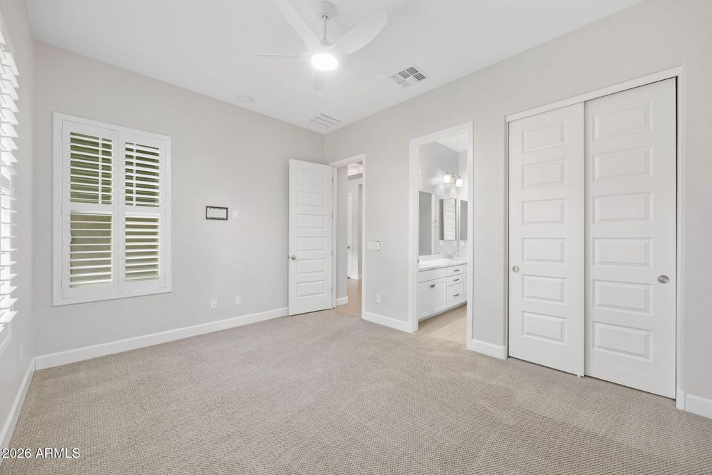 Image 41 of property listing at 2860 E PINTO Drive, Gilbert, AZ 85296