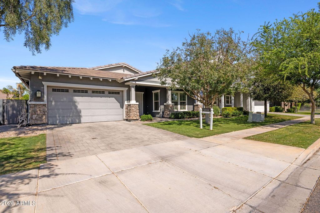 Image 56 of property listing at 2860 E PINTO Drive, Gilbert, AZ 85296