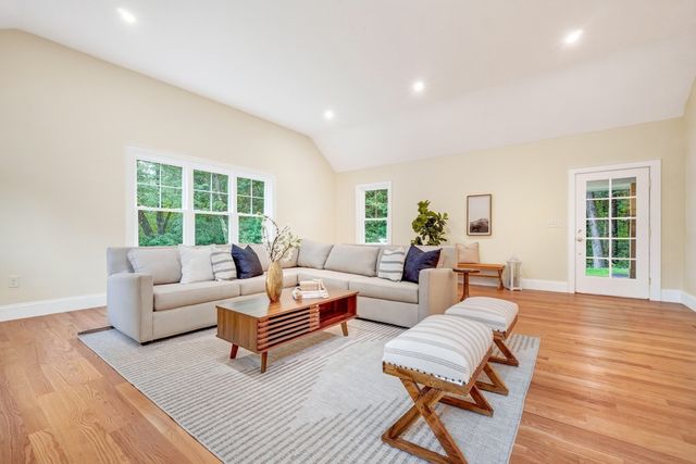 305 Concord Rd 1, Billerica, MA 01821