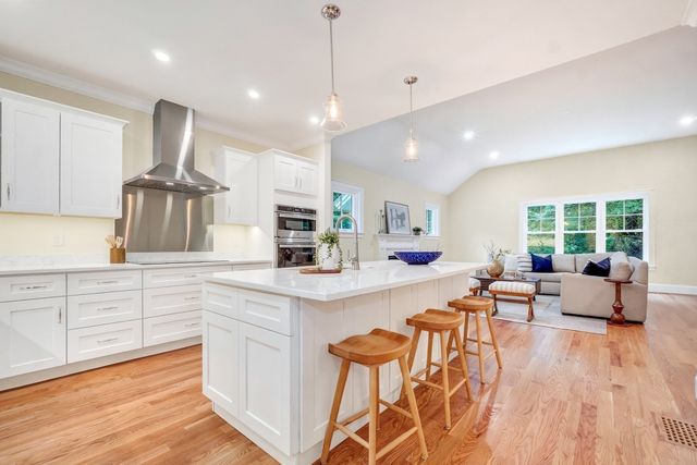 305 Concord Rd 1, Billerica, MA 01821