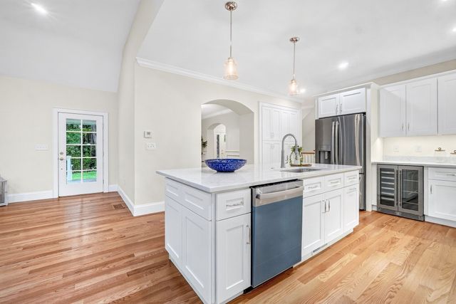 305 Concord Rd 1, Billerica, MA 01821