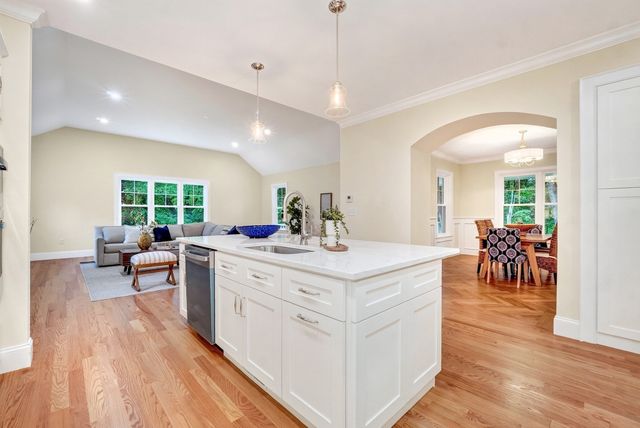 305 Concord Rd 1, Billerica, MA 01821