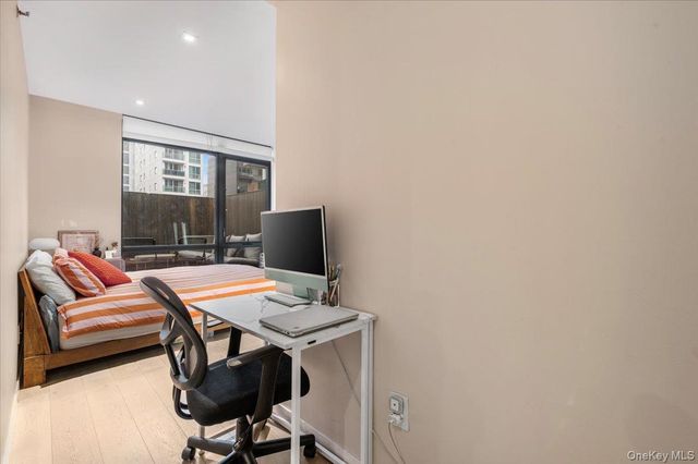 42-50 27th Street 2C, Long Island City, NY 11101